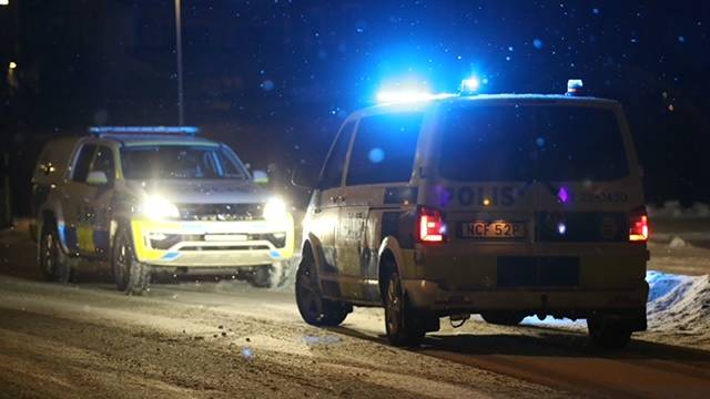 Larm om explosion i Upplands V&auml;sby