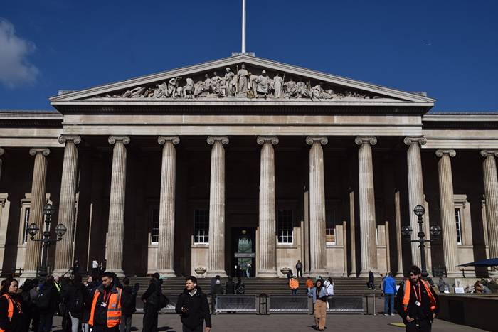 Turister kan snart beh&ouml;va betala  p&aring; Storbritanniens museer