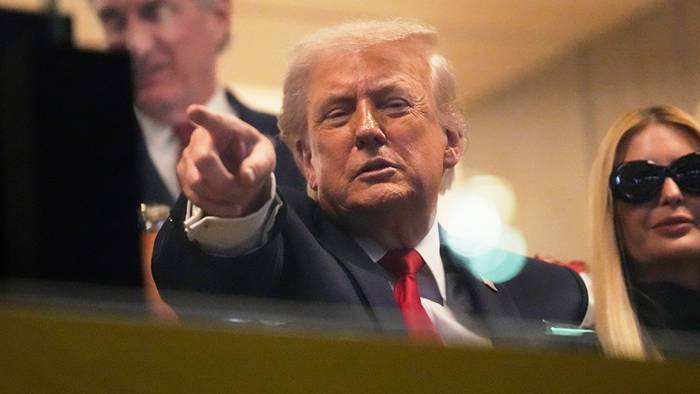 Trump vill k&ouml;pa Gr&ouml;nland p&aring; toppm&ouml;tet i Davos