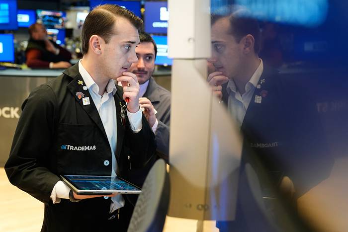 B&ouml;rsras efter Trumps hot