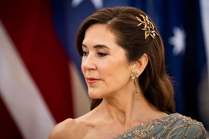 Sorg f&ouml;r danska hovet