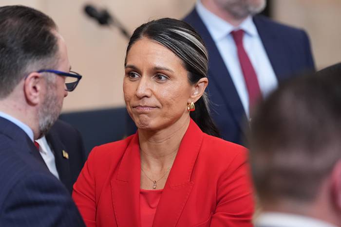 USA:s underr&auml;ttelsechef Tulsi Gabbard avg&aring;r