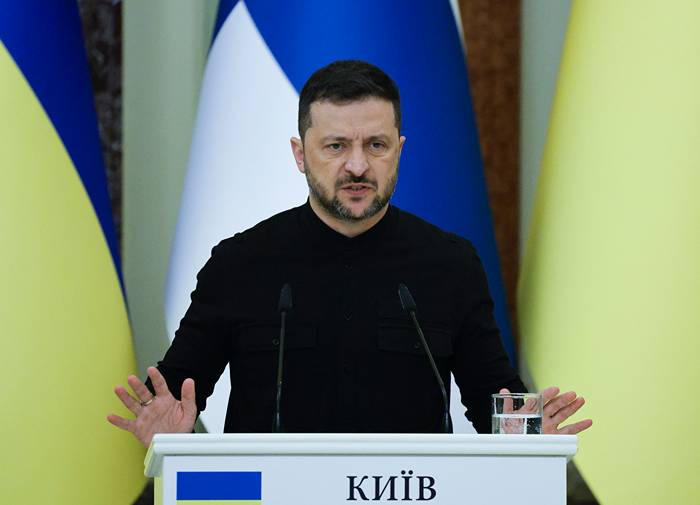 Zelenskyj: Redo att avgå